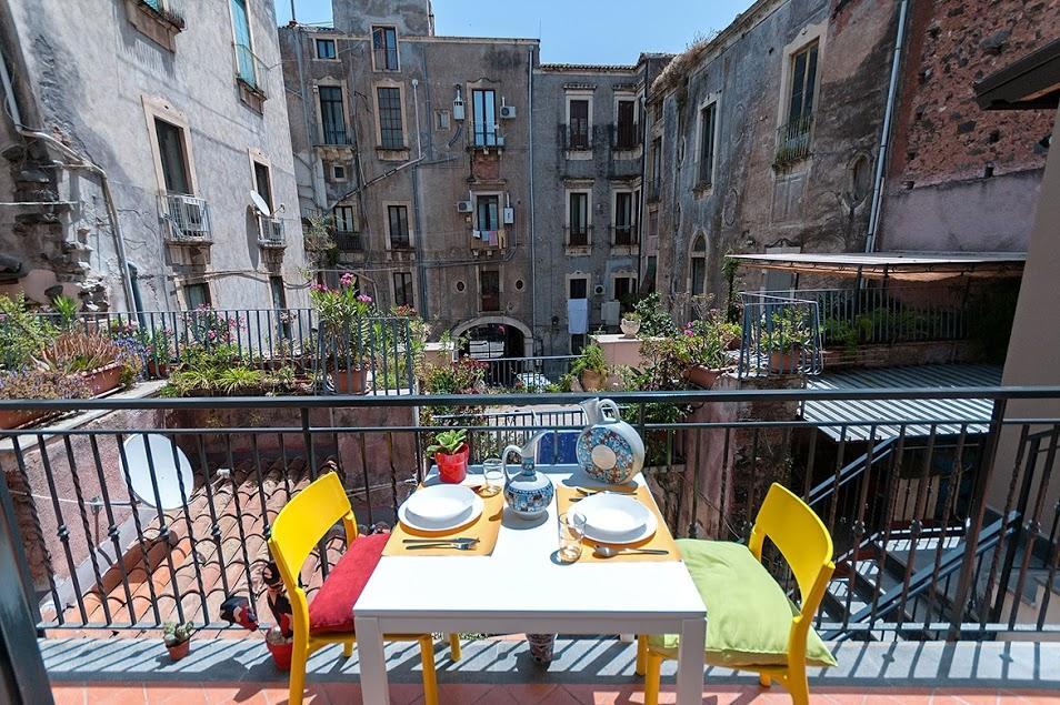 Vulcano Apartment Катанія Екстер'єр фото